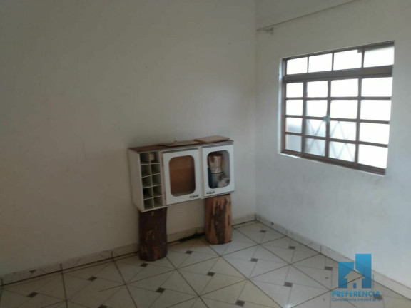 Imagem Imóvel com 2 Quartos à Venda, 1.026 m² em Colônia Dona Luíza - Ponta Grossa