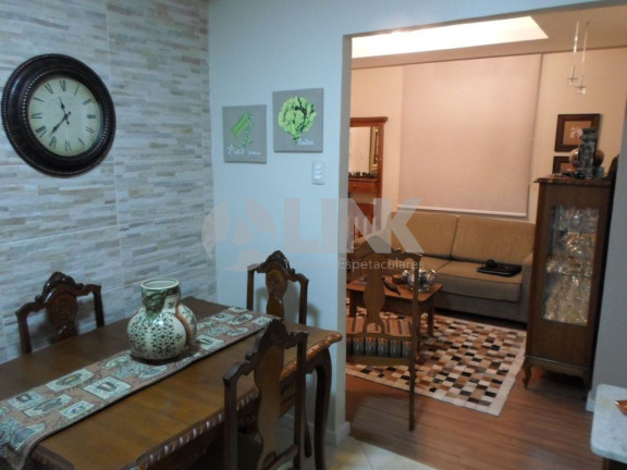 Imagem Apartamento com 2 Quartos à Venda, 54 m² em Mont Serrat - Porto Alegre Imagem Apartamento com 2 Quartos à Venda, 54 m² em Mont Serrat - Porto Alegre