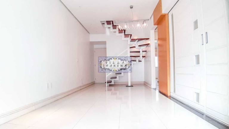 Imagem Cobertura com 3 Quartos à Venda, 183 m² em Humaitá - Rio De Janeiro Imagem Cobertura com 3 Quartos à Venda, 183 m² em Humaitá - Rio De Janeiro