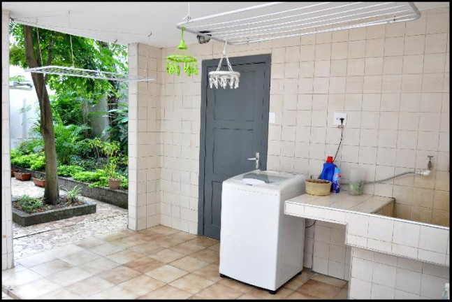 Imagem Sobrado com 3 Quartos à Venda, 207 m² em Gonzaga - Santos Imagem Sobrado com 3 Quartos à Venda, 207 m² em Gonzaga - Santos