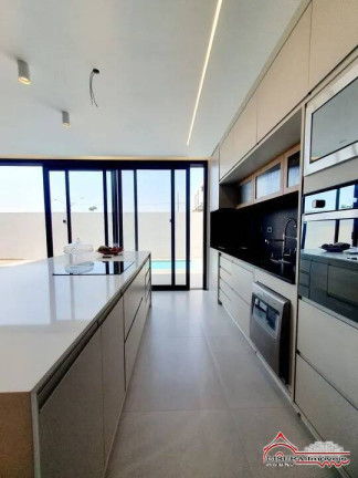 Imagem Casa de Condomínio com 3 Quartos à Venda, 180 m² em Jardim Jacinto - Jacareí Imagem Casa de Condomínio com 3 Quartos à Venda, 180 m² em Jardim Jacinto - Jacareí