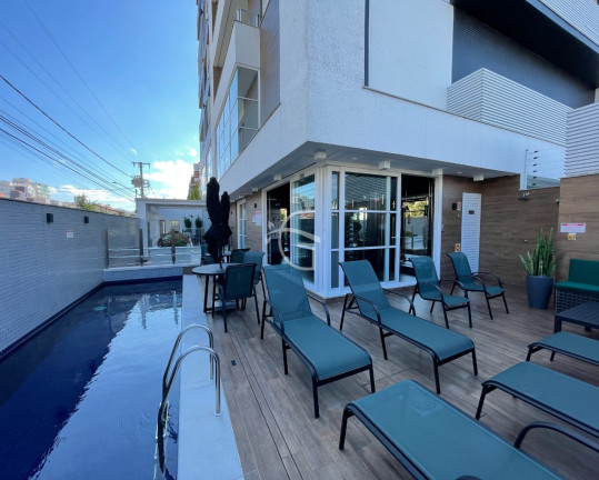 Apartamento com 4 Quartos à Venda, 184 m² em América - Joinville