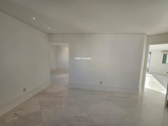 Imagem Imóvel com 3 Quartos à Venda, 210 m² em Moema - São Paulo Imagem Imóvel com 3 Quartos à Venda, 210 m² em Moema - São Paulo