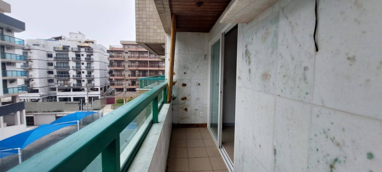 Imagem Apartamento com 4 Quartos à Venda, 142 m² em Algodoal - Cabo Frio