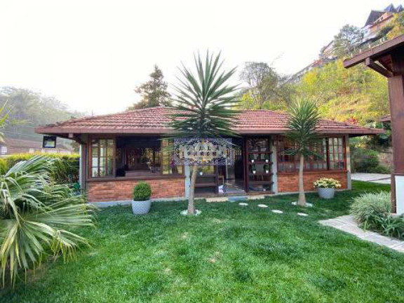 Imagem Imóvel com 7 Quartos à Venda, 497 m² em Posse - Teresópolis Imagem Imóvel com 7 Quartos à Venda, 497 m² em Posse - Teresópolis