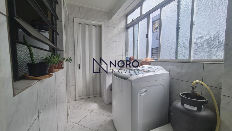 Imagem Apartamento com 3 Quartos à Venda, 100 m² em Nossa Senhora De Lourdes - Santa Maria Imagem Apartamento com 3 Quartos à Venda, 100 m² em Nossa Senhora De Lourdes - Santa Maria