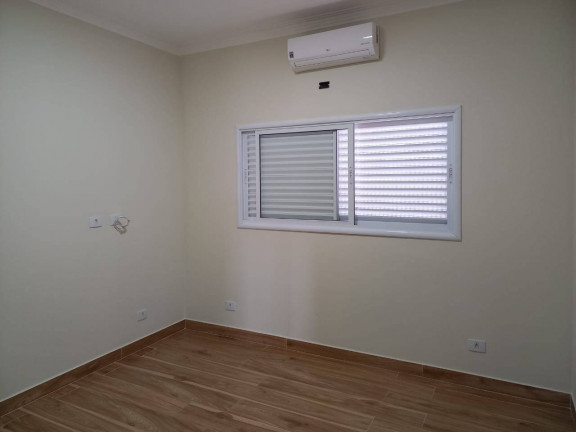 Imagem Casa com 3 Quartos à Venda, 200 m² em Centro - Boituva