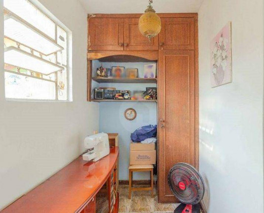 Imagem Casa com 4 Quartos à Venda, 212 m² em Santa Efigênia - Belo Horizonte Imagem Casa com 4 Quartos à Venda, 212 m² em Santa Efigênia - Belo Horizonte