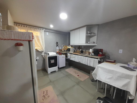 Imagem Apartamento com 2 Quartos à Venda, 57 m² em Várzea - Teresópolis