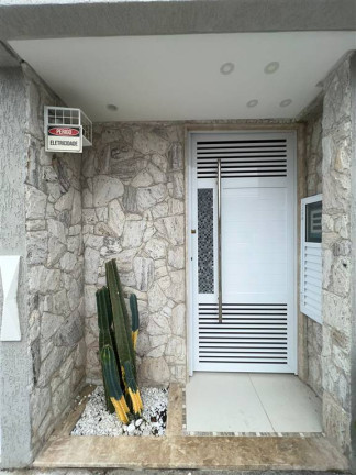 Imagem Casa com 3 Quartos à Venda, 180 m² em Maracanã - Praia Grande Imagem Casa com 3 Quartos à Venda, 180 m² em Maracanã - Praia Grande