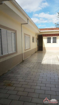 Imagem Casa com 3 Quartos à Venda, 204 m² em Jardim Santa Maria - Jacareí Imagem Casa com 3 Quartos à Venda, 204 m² em Jardim Santa Maria - Jacareí
