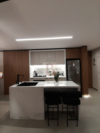 Imagem Imóvel com 2 Quartos à Venda, 78 m² em Icaraí - Niterói Imagem Imóvel com 2 Quartos à Venda, 78 m² em Icaraí - Niterói