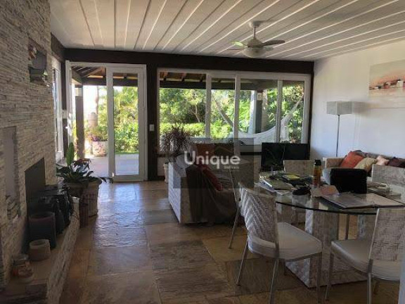 Imagem Casa com 4 Quartos à Venda, 230 m² em Ferradura - Armação Dos Búzios Imagem Casa com 4 Quartos à Venda, 230 m² em Ferradura - Armação Dos Búzios