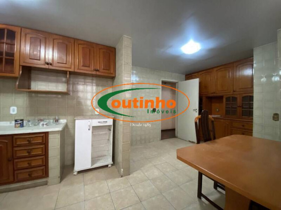 Imagem Apartamento com 3 Quartos à Venda, 146 m² em Tijuca - Rio De Janeiro Imagem Apartamento com 3 Quartos à Venda, 146 m² em Tijuca - Rio De Janeiro