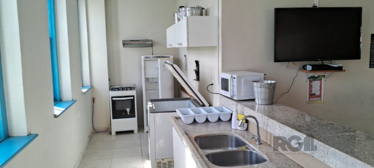 Imagem Apartamento com 2 Quartos à Venda, 98 m² em Teresópolis - Porto Alegre