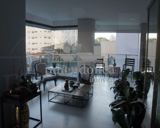 Imagem Apartamento com 5 Quartos à Venda, 332 m² em Pinheiros - São Paulo Imagem Apartamento com 5 Quartos à Venda, 332 m² em Pinheiros - São Paulo