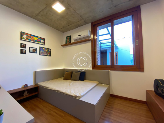 Imagem Casa com 3 Quartos à Venda, 177 m² em Camobi - Santa Maria Imagem Casa com 3 Quartos à Venda, 177 m² em Camobi - Santa Maria