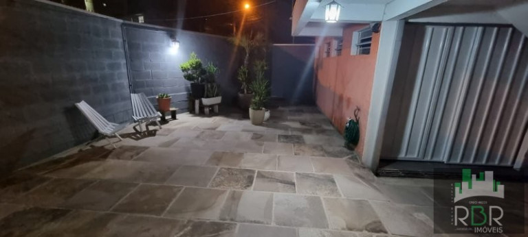 Imagem Casa com 2 Quartos à Venda, 81 m² em Caxias Do Sul