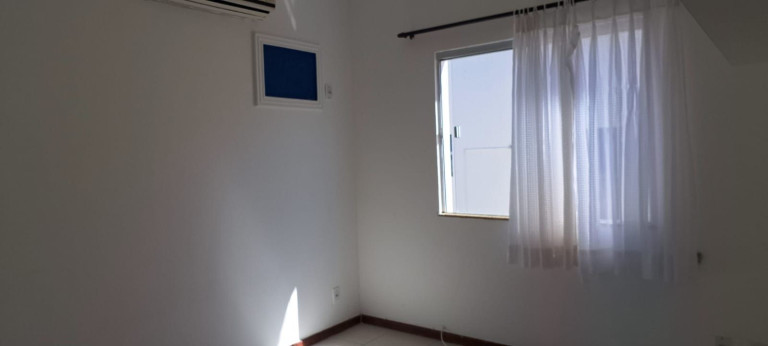 Imagem Casa com 4 Quartos à Venda, 220 m² em Miragem - Lauro De Freitas