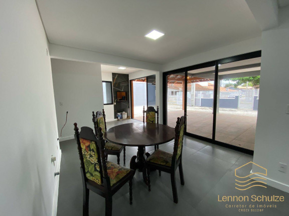 Imagem Casa com 4 Quartos à Venda, 232 m² em Centro - Balneário Barra Do Sul Imagem Casa com 4 Quartos à Venda, 232 m² em Centro - Balneário Barra Do Sul