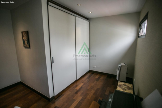 Imagem Casa com 3 Quartos à Venda, 290 m² em Aclimação - São Paulo Imagem Casa com 3 Quartos à Venda, 290 m² em Aclimação - São Paulo