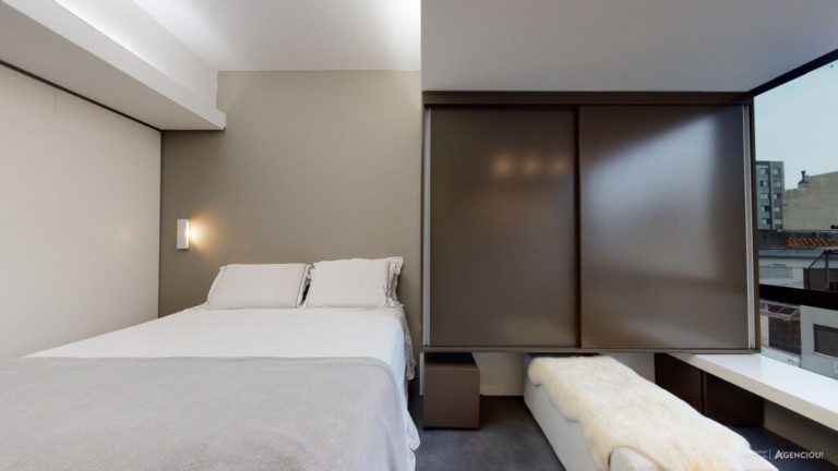 Imagem Imóvel com 1 Quarto à Venda, 46 m² em Centro Histórico - Porto Alegre Imagem Imóvel com 1 Quarto à Venda, 46 m² em Centro Histórico - Porto Alegre