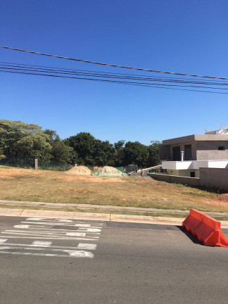 Imagem Terreno à Venda, 483 m² em Swiss Park Campinas - Campinas Imagem Terreno à Venda, 483 m² em Swiss Park Campinas - Campinas