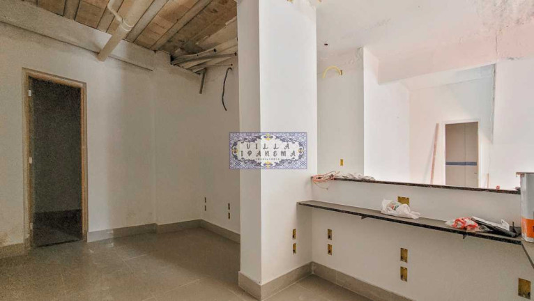 Imagem Casa com 12 Quartos à Venda, 250 m² em Tijuca - Rio De Janeiro Imagem Casa com 12 Quartos à Venda, 250 m² em Tijuca - Rio De Janeiro