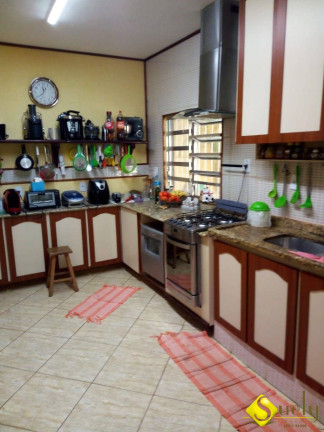Imagem Casa com 3 Quartos à Venda, 480 m² em Itaipuaçu - Maricá Imagem Casa com 3 Quartos à Venda, 480 m² em Itaipuaçu - Maricá