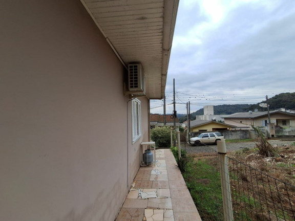 Imagem Casa com 2 Quartos à Venda, 300 m² em Cibrazém - Videira Imagem Casa com 2 Quartos à Venda, 300 m² em Cibrazém - Videira