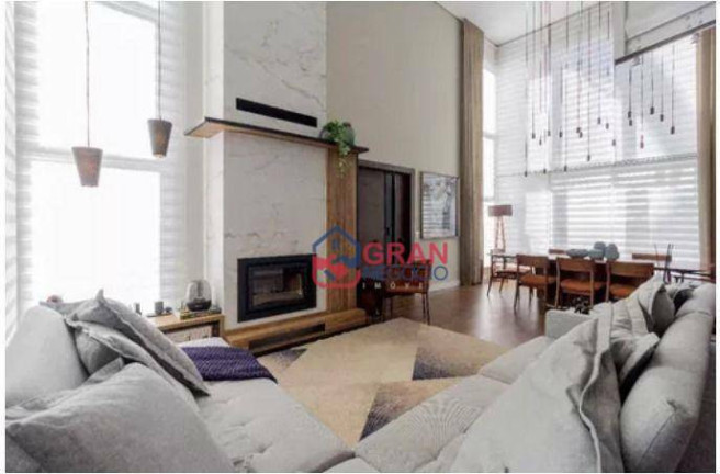 Imagem Sobrado com 4 Quartos à Venda, 345 m² em Butiatuvinha - Curitiba Imagem Sobrado com 4 Quartos à Venda, 345 m² em Butiatuvinha - Curitiba