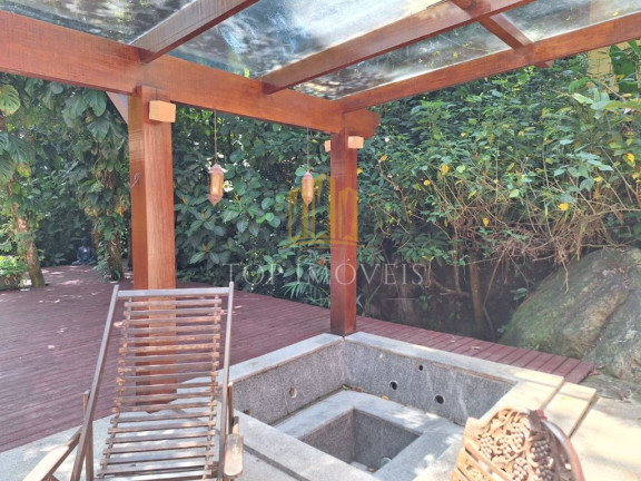 Imagem Sobrado com 10 Quartos à Venda, 5.000 m² em Ponta Da Cruz - São Sebastião Imagem Sobrado com 10 Quartos à Venda, 5.000 m² em Ponta Da Cruz - São Sebastião