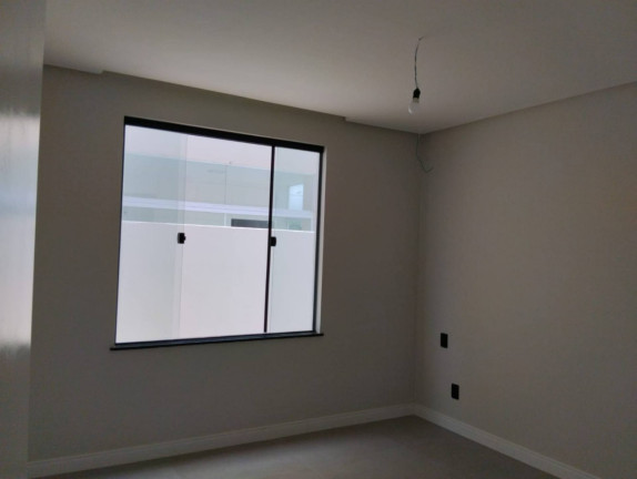 Imagem Casa com 3 Quartos à Venda, 307 m² em Centro - Barra Dos Coqueiros Imagem Casa com 3 Quartos à Venda, 307 m² em Centro - Barra Dos Coqueiros