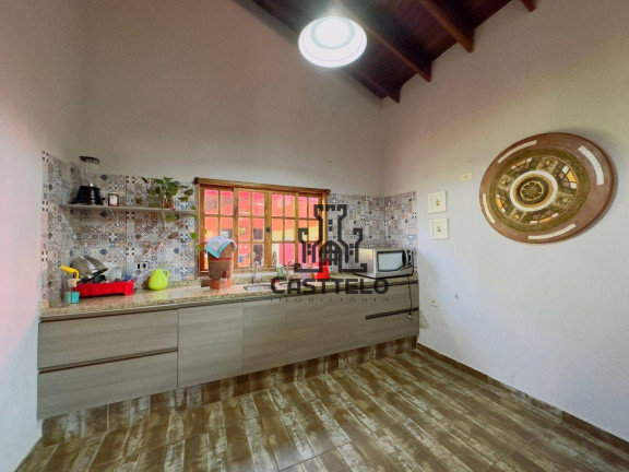 Imagem Chácara com 5 Quartos à Venda, 510 m² em Conjunto Cafezal 2 - Londrina