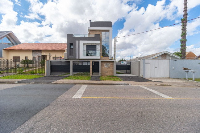 Casa com 3 Quartos à Venda, 180 m² em Portão - Curitiba