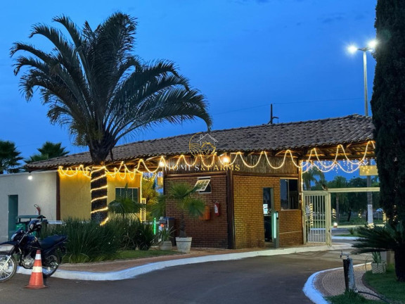 Imagem Casa com 3 Quartos à Venda, 242 m² em Setor Laguna Parque - Trindade Imagem Casa com 3 Quartos à Venda, 242 m² em Setor Laguna Parque - Trindade