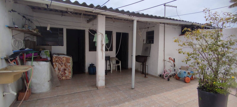 Imagem Casa com 2 Quartos à Venda, 180 m² em Parque Daville - Peruíbe Imagem Casa com 2 Quartos à Venda, 180 m² em Parque Daville - Peruíbe