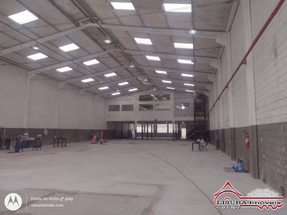 Sala Comercial para Alugar, 1.200 m² em Jardim Santa Maria - Jacareí