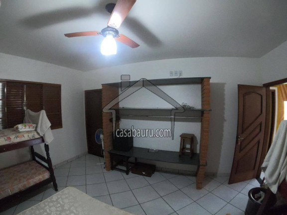 Imagem Chácara com 8 Quartos à Venda, 12.500 m² em Núcleo Residencial Edison Bastos Gasparini - Bauru