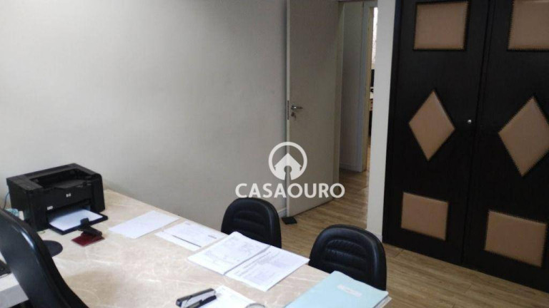 Imagem Casa com 6 Quartos à Venda, 250 m² em São Lucas - Belo Horizonte Imagem Casa com 6 Quartos à Venda, 250 m² em São Lucas - Belo Horizonte