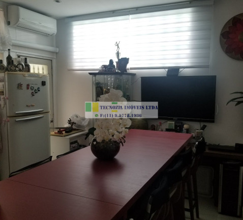 Imagem Sobrado com 4 Quartos à Venda, 225 m² em Saúde - São Paulo Imagem Sobrado com 4 Quartos à Venda, 225 m² em Saúde - São Paulo