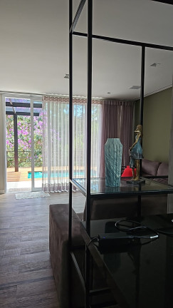 Imagem Casa com 3 Quartos à Venda, 235 m² em Cezar De Souza - Mogi Das Cruzes Imagem Casa com 3 Quartos à Venda, 235 m² em Cezar De Souza - Mogi Das Cruzes