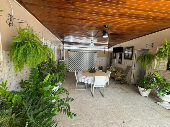 Imagem Casa com 3 Quartos à Venda, 288 m² em Dom Pedro - Manaus Imagem Casa com 3 Quartos à Venda, 288 m² em Dom Pedro - Manaus
