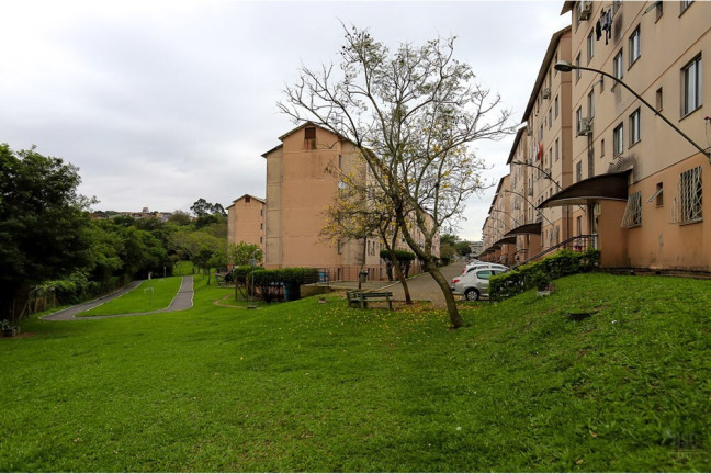 Imagem Apartamento com 2 Quartos à Venda, 36 m² em Vila Nova - Porto Alegre