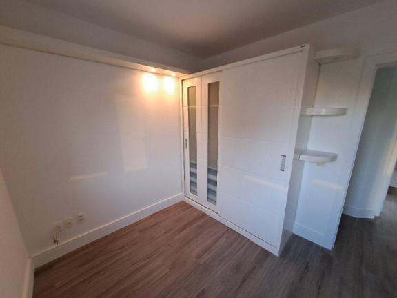 Imagem Apartamento com 3 Quartos à Venda, 247 m² em Bela Vista - Porto Alegre Imagem Apartamento com 3 Quartos à Venda, 247 m² em Bela Vista - Porto Alegre