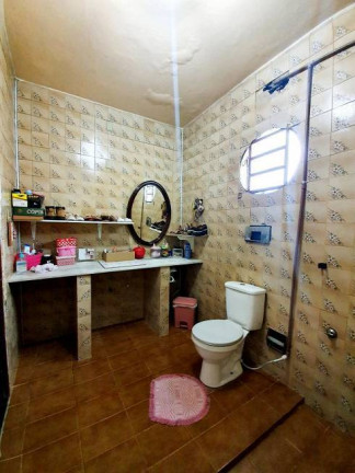 Imagem Casa com 4 Quartos à Venda, 300 m² em Flores - Manaus Imagem Casa com 4 Quartos à Venda, 300 m² em Flores - Manaus