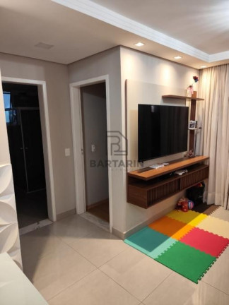 Apartamento com 2 Quartos à Venda, 57 m² em Vila Candinha - Araras