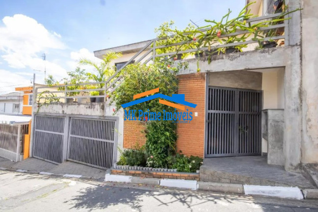 Sobrado com 4 Quartos à Venda, 190 m² em Vila Yolanda - Osasco