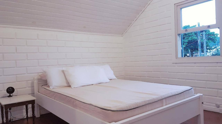 Imagem Imóvel com 2 Quartos para Temporada, em Ponta Das Canas - Florianópolis Imagem Imóvel com 2 Quartos para Temporada, em Ponta Das Canas - Florianópolis