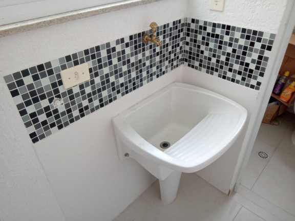 Imagem Apartamento com 2 Quartos à Venda, 70 m² em Enseada - Guarujá